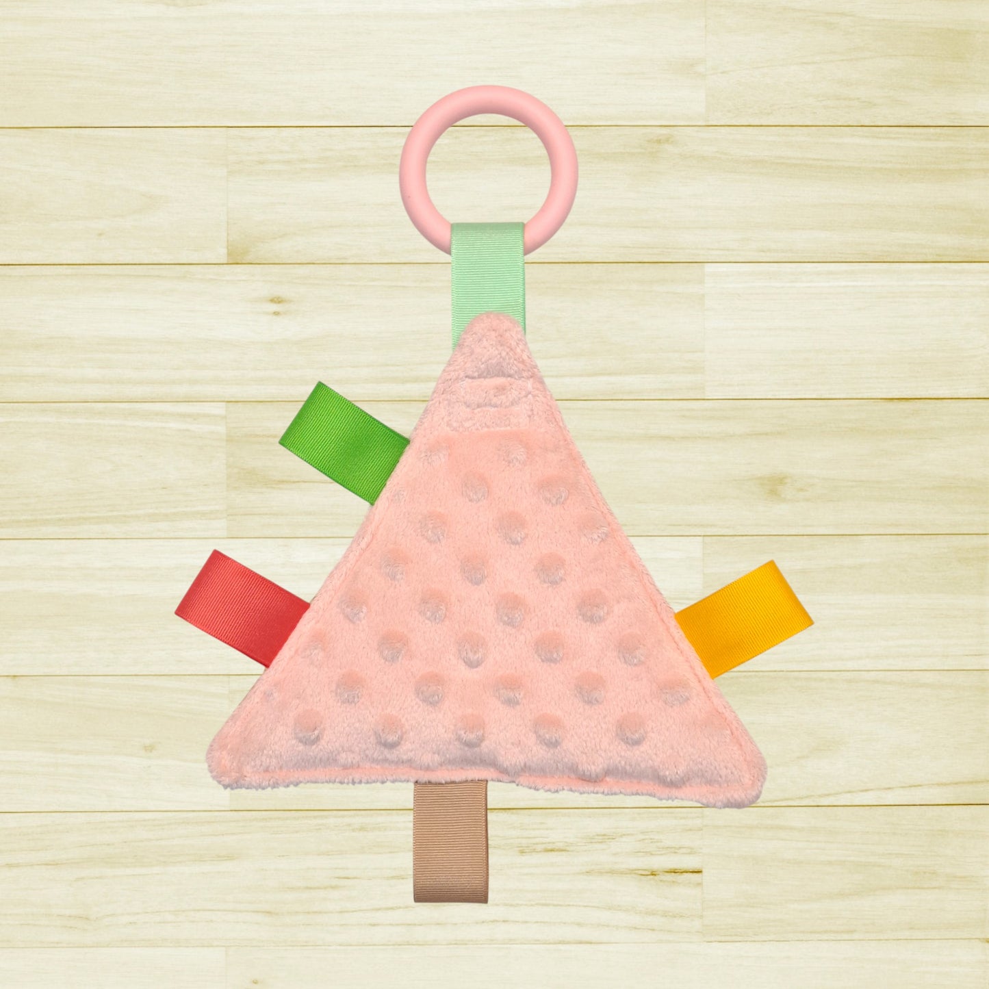 Triangle craquant Vache highland dans les champs