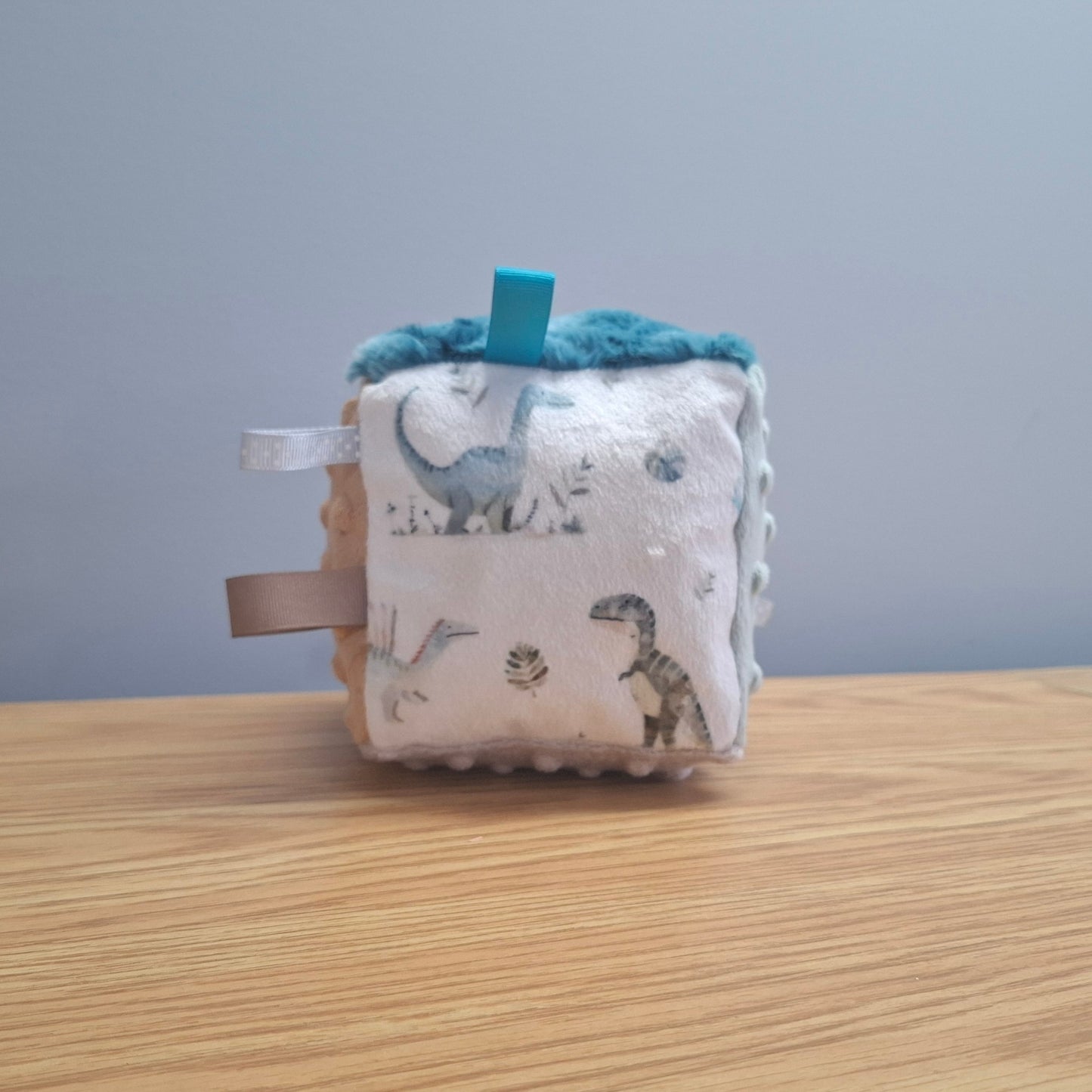 Cube Histoire de dinosaures