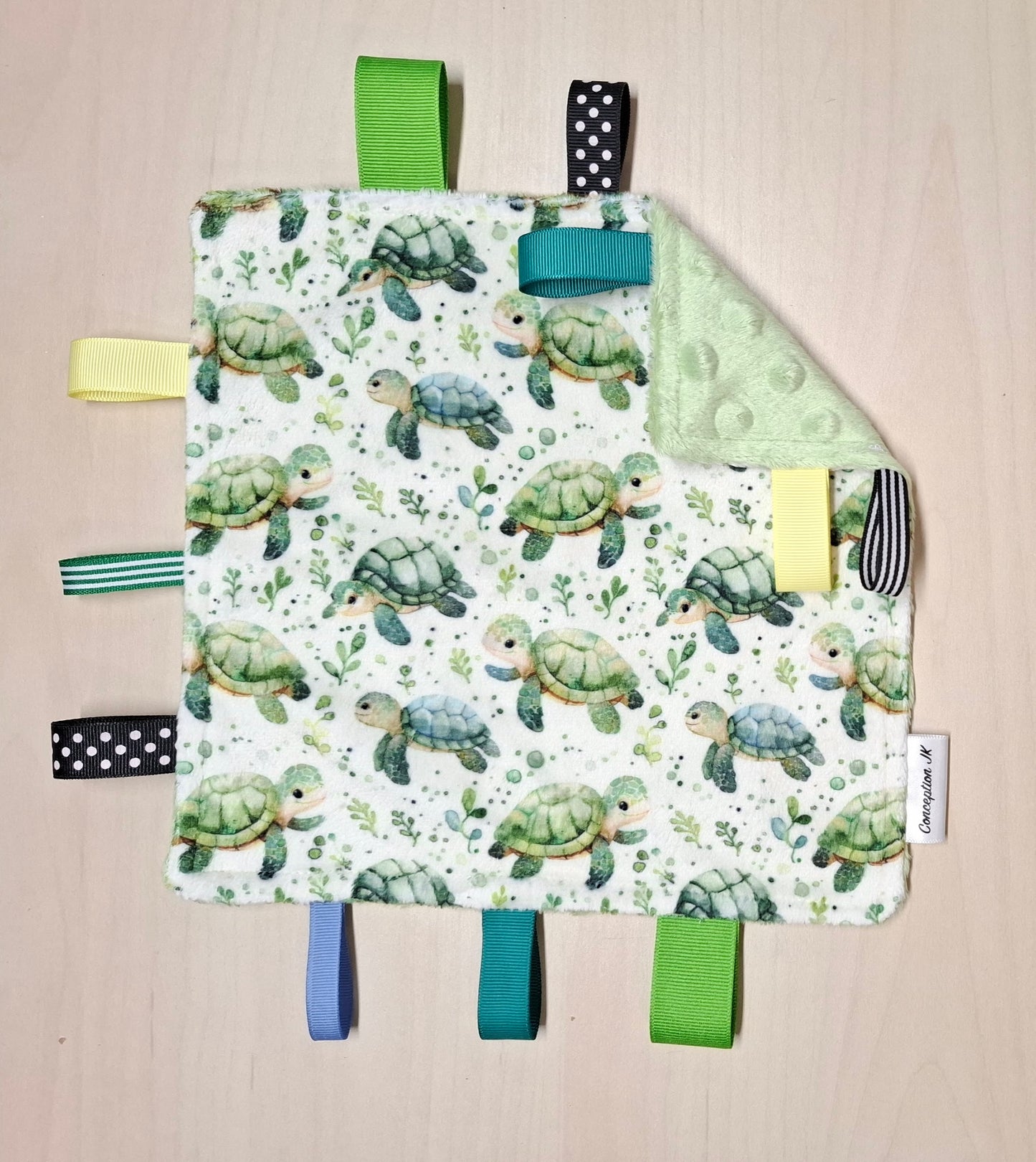 Craquante Tortues et feuillage