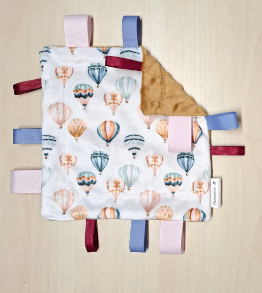 Mini Montgolfières dans les nuages rose