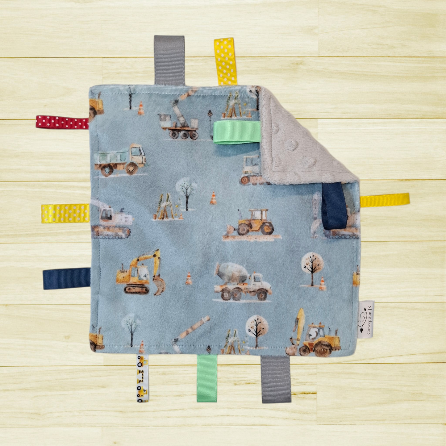 Craquante Camion et tracteur en chantier de construction