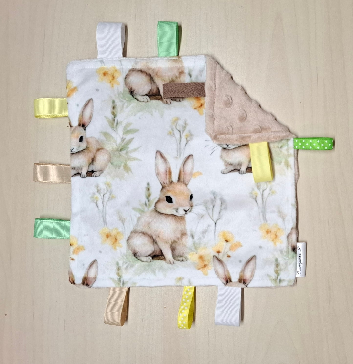 Craquante Lapins et fleurs jaune