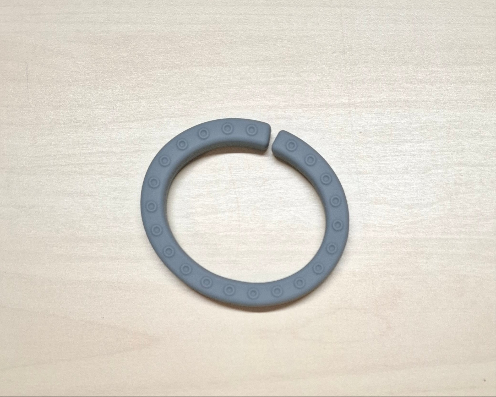 Anneau en silicone coupé