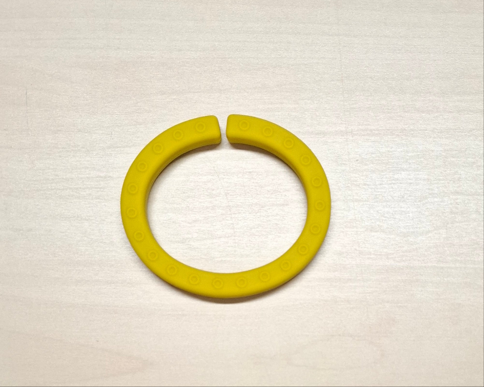 Anneau en silicone coupé