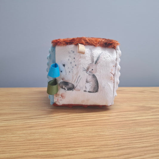 Cube Fermette de pâque