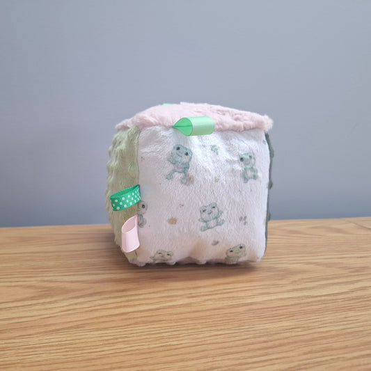 Cube Petites grenouilles