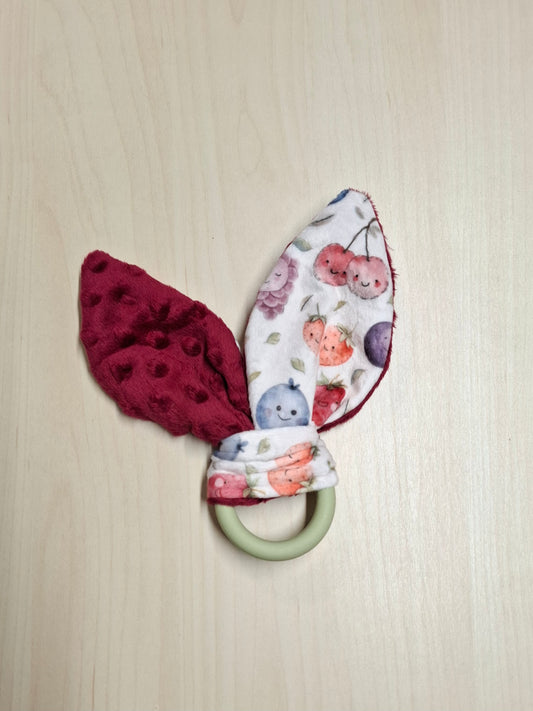 Oreille de lapin Petits fruits aquarelle