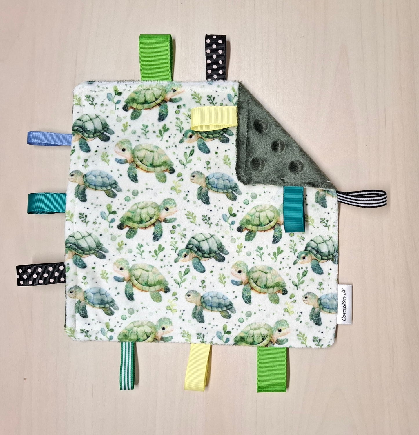 Craquante Tortues et feuillage