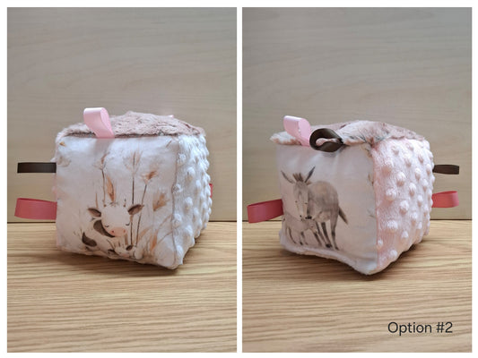 Cube Mamans et bébés à la ferme