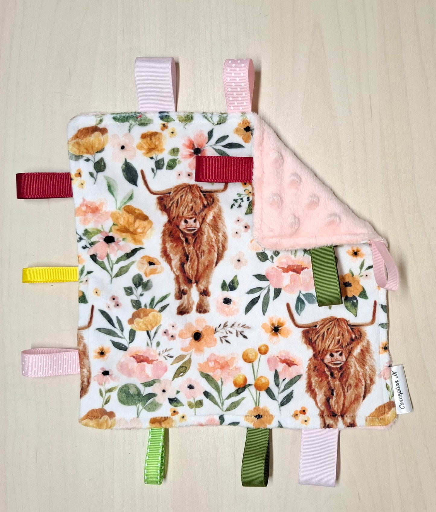 Craquante Vaches highlands floral