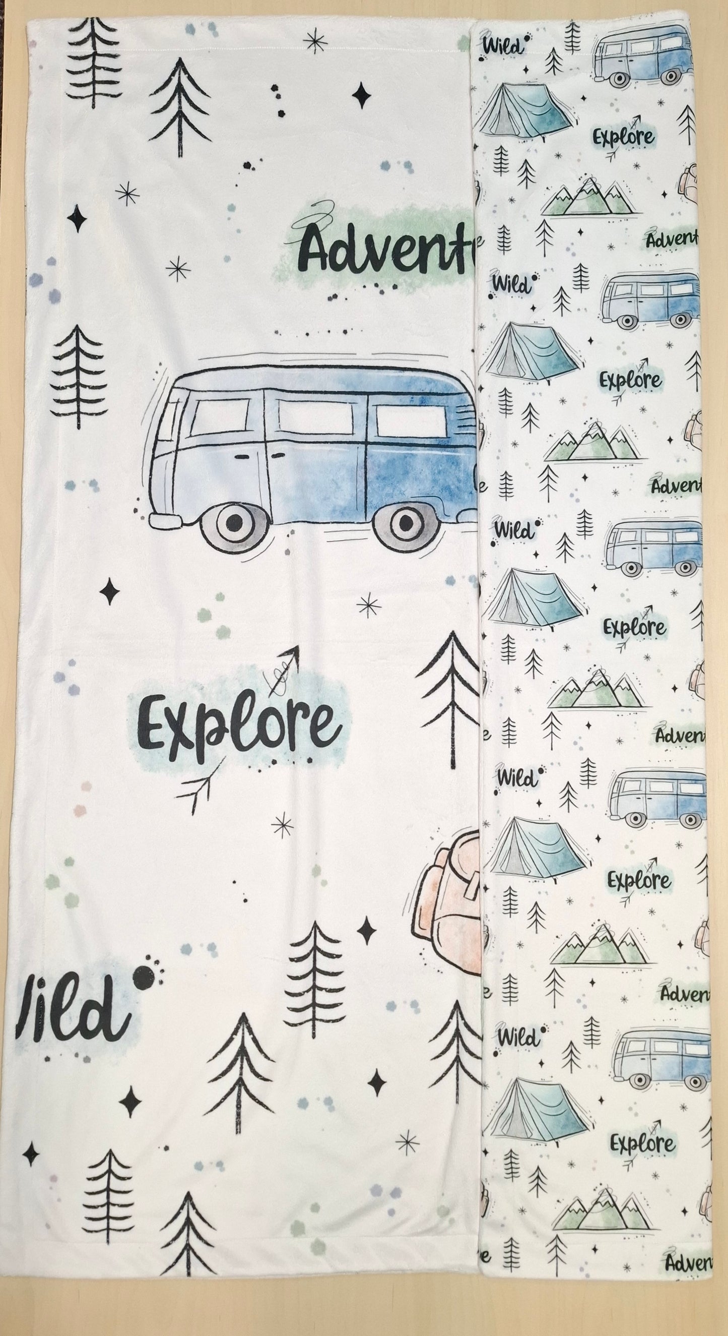 Couverture panneau Explore, adventure, wild