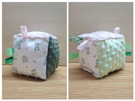 Cube Petites grenouilles