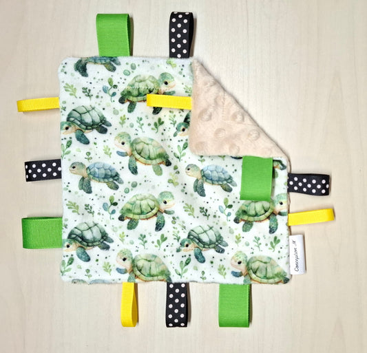 Mini Tortues et feuillage