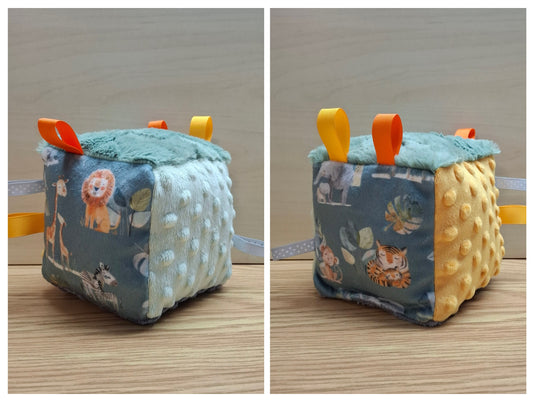 Cube Promenade sous les palmiers fond foncé