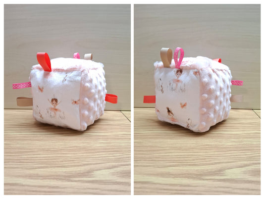 Cube Ballerine et papillons
