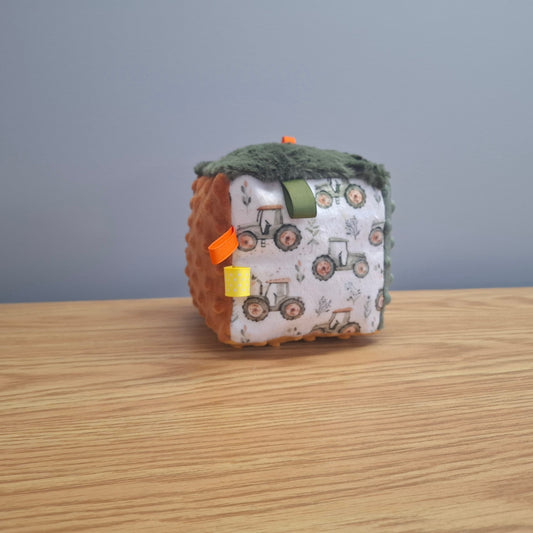 Cube Travail au champs